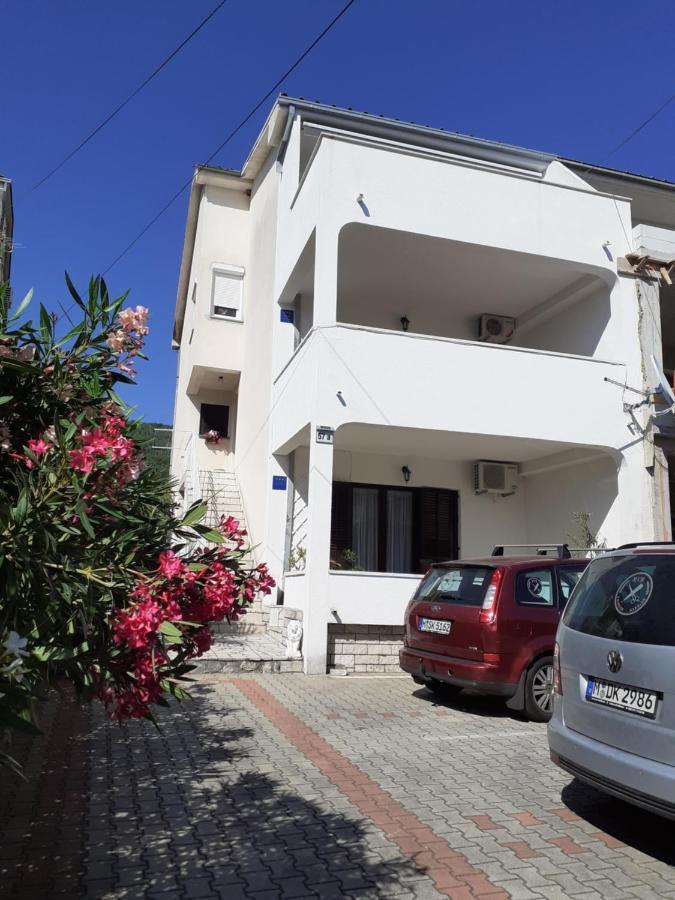 Apartmani Kramar Selce Exterior foto